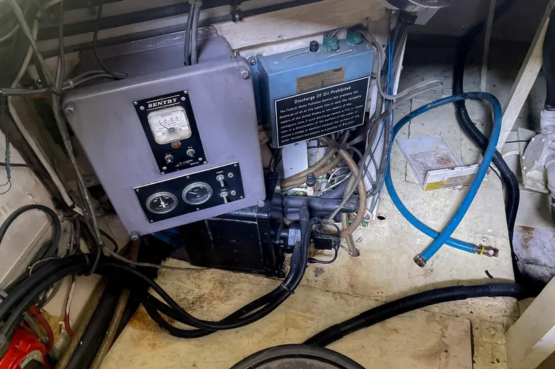 Slide: The Image of Bertram 46 Convertible 1978 - 70