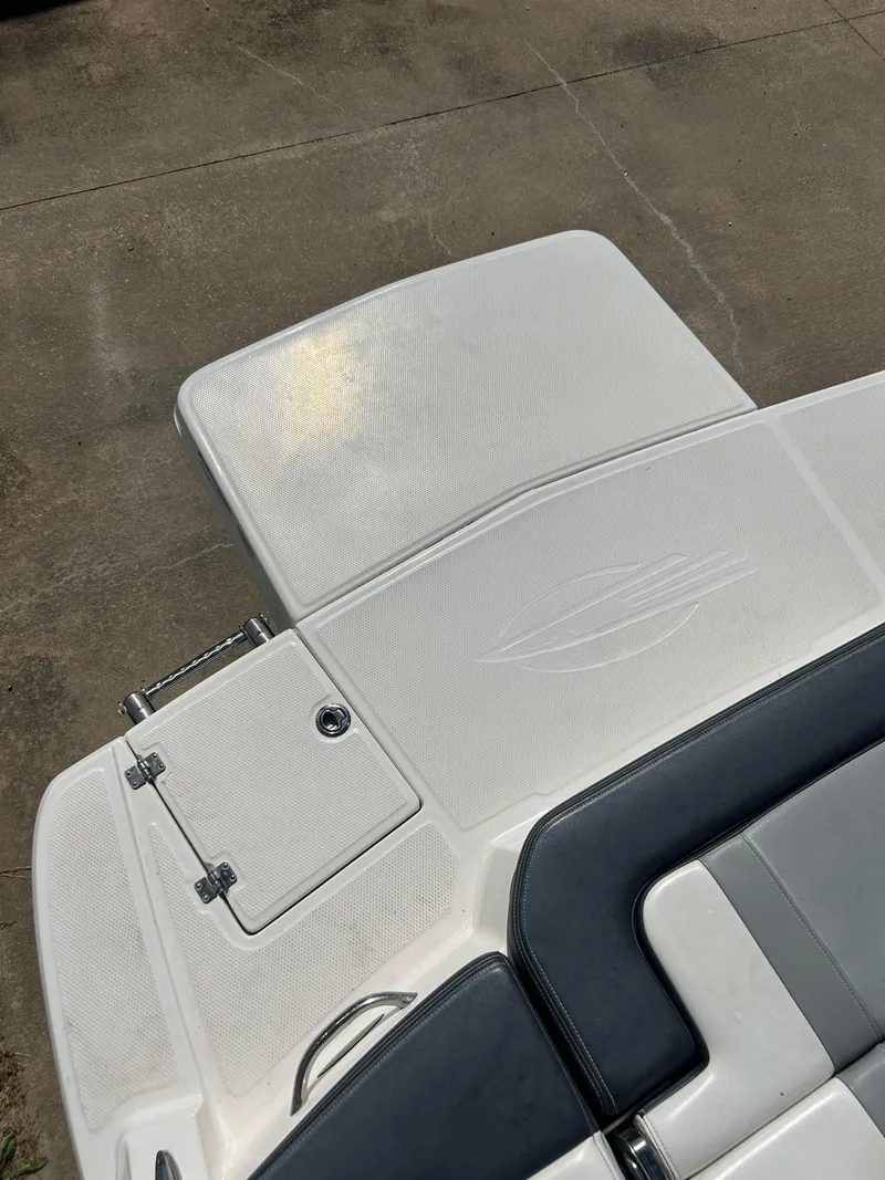 Slide: The Image of Chaparral 23 SSi 2021 - 6