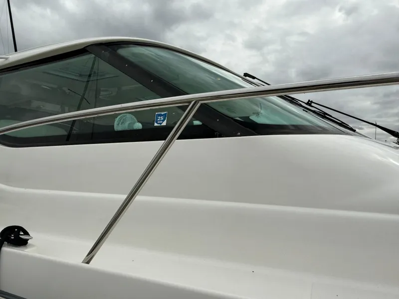 Slide: The Image of Tiara 4300 Sovran 2007 - 12