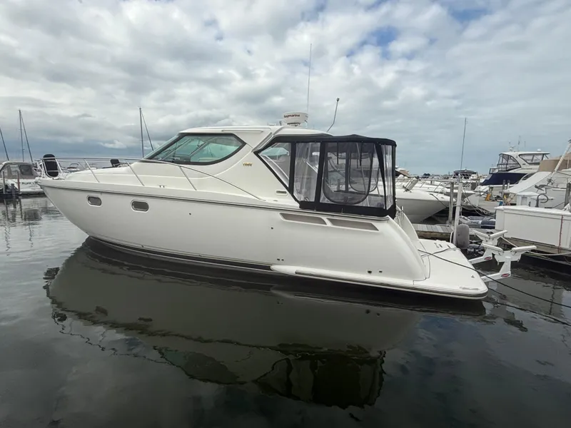 Slide: The Image of Tiara 4300 Sovran 2007 - 4