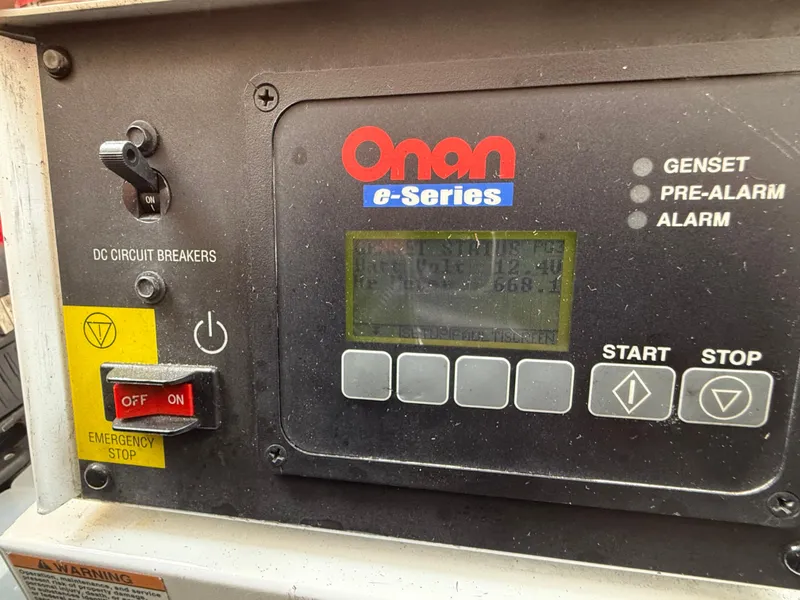 Slide: The Image of Tiara 4300 Sovran 2007 - 60