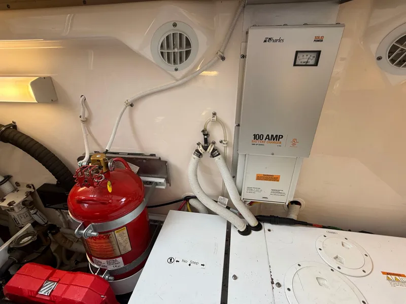 Slide: The Image of Tiara 4300 Sovran 2007 - 64