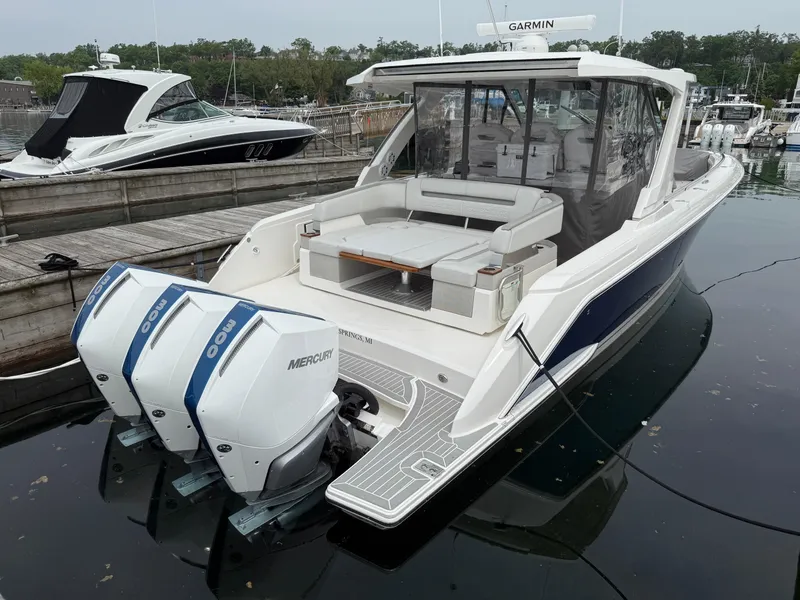 Slide: The Image of Stbd swim platform extension - 22