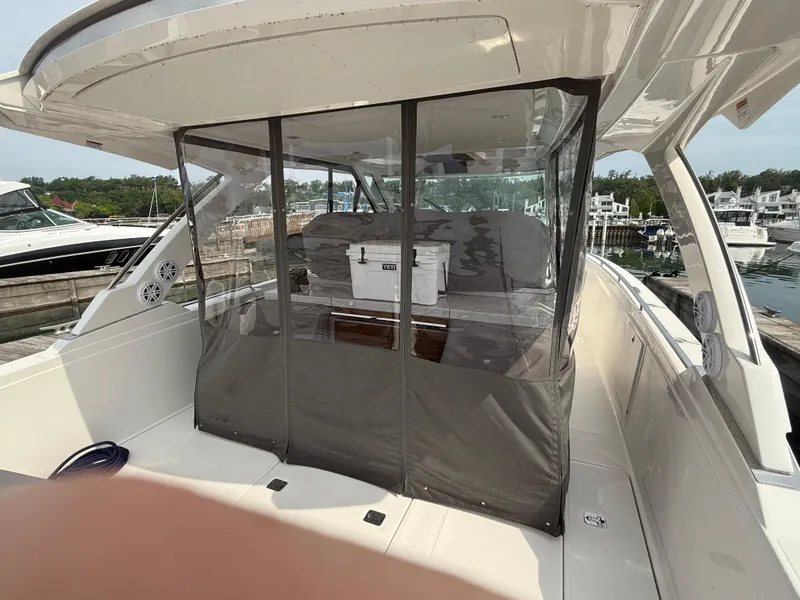 Slide: The Image of Drop curtain - 7