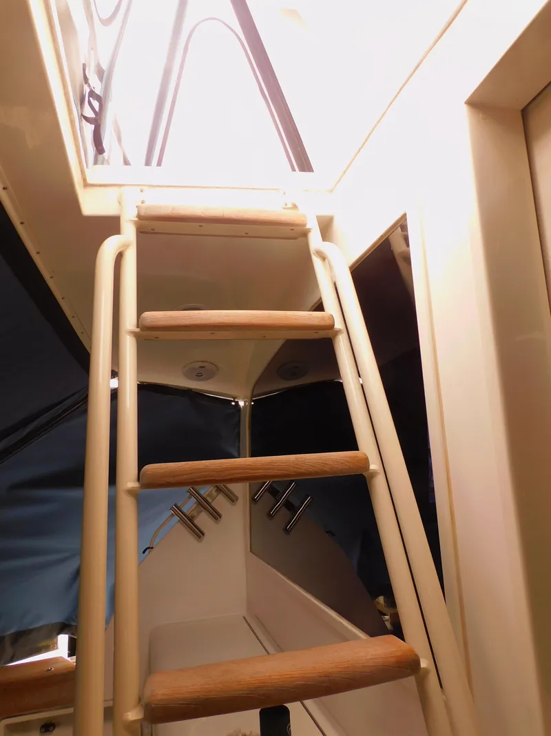 Slide: The Image of Ocean Yachts 48 Super Sport 1998 - 25