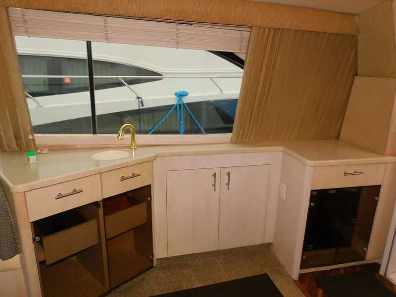 Slide: The Image of Ocean Yachts 48 Super Sport 1998 - 53