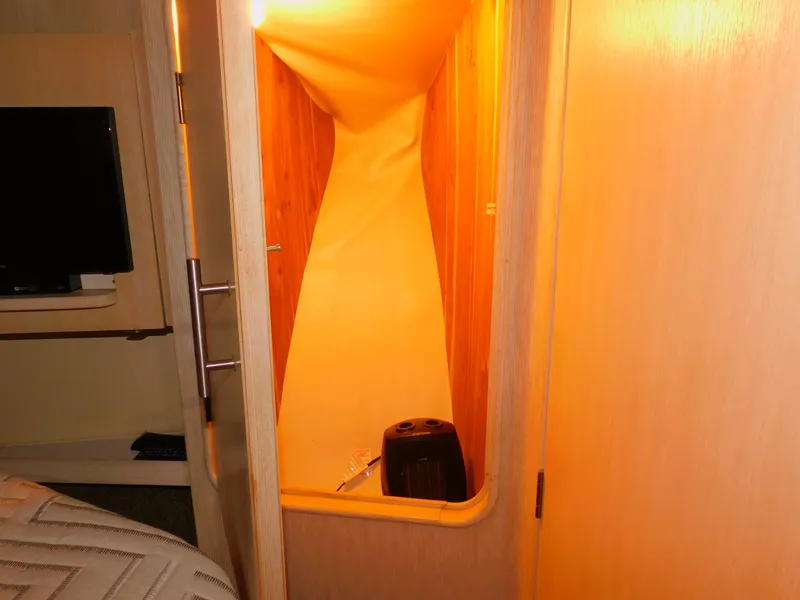 Slide: The Image of Ocean Yachts 48 Super Sport 1998 - 96