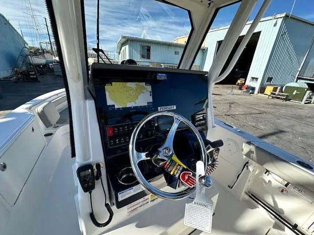 Slide: The Image of Pursuit S 248 Sport 2025 - 13