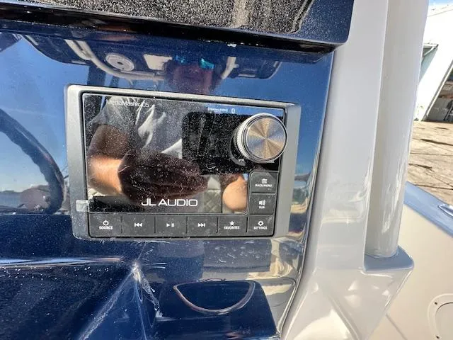 Slide: The Image of Pursuit S 248 Sport 2025 - 19