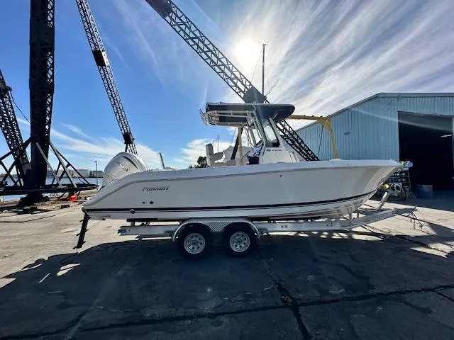 Slide: The Image of Pursuit S 248 Sport 2025 - 2