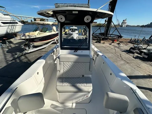 Slide: The Image of Pursuit S 248 Sport 2025 - 27