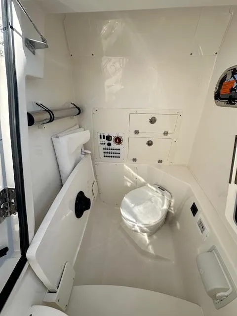 Slide: The Image of Pursuit S 248 Sport 2025 - 31