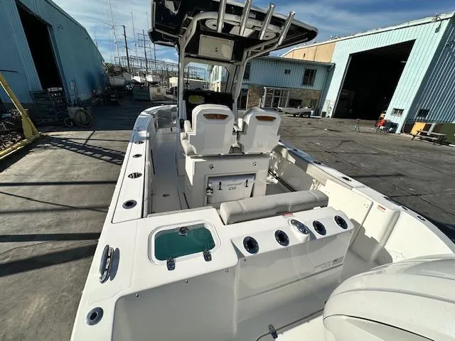 Slide: The Image of Pursuit S 248 Sport 2025 - 39