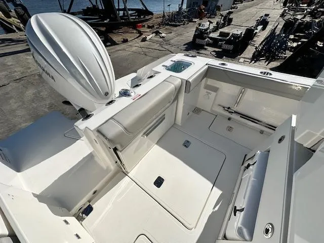 Slide: The Image of Pursuit S 248 Sport 2025 - 7