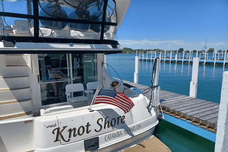 Slide: The Image of Sea Ray 400 Sedanbridge 1997 - 2