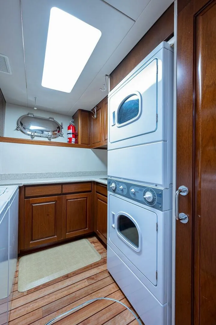 Slide: The Image of Christensen 141 Raised Pilothouse 2000 - 78