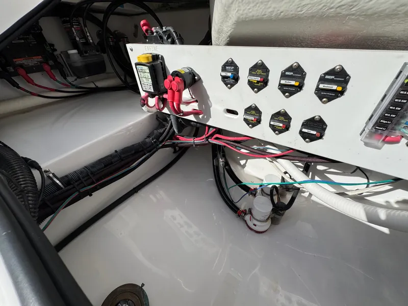 Slide: The Image of 2024 Everglades 253 Center Console electrical panel and wiring detail. - 40