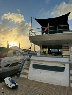 Slide: The Image of Schaefer 660 2023 - 59