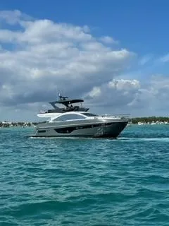 Slide: The Image of Schaefer 660 2023 - 7