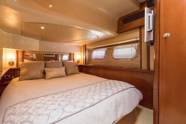 Slide: The Image of Sea Ray 500 Sedan Bridge 2005 - 64