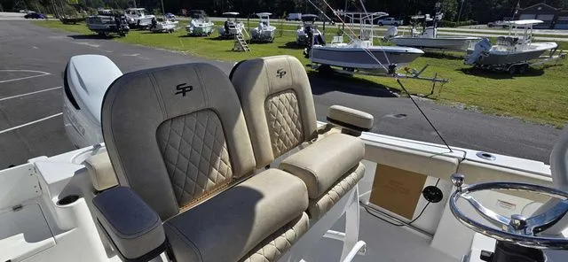 Slide: The Image of Sea Pro 239 DLX Center Console 2021 - 34