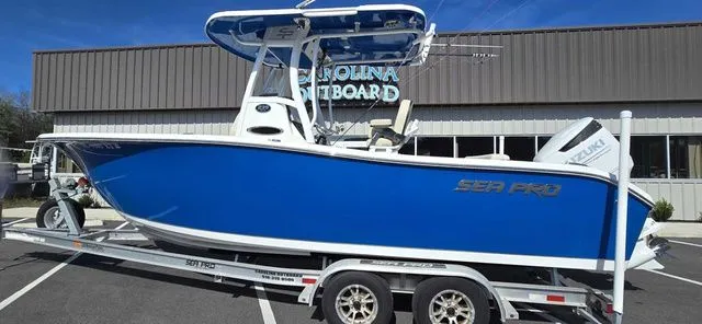 Slide: The Image of Sea Pro 239 DLX Center Console 2021 - 50