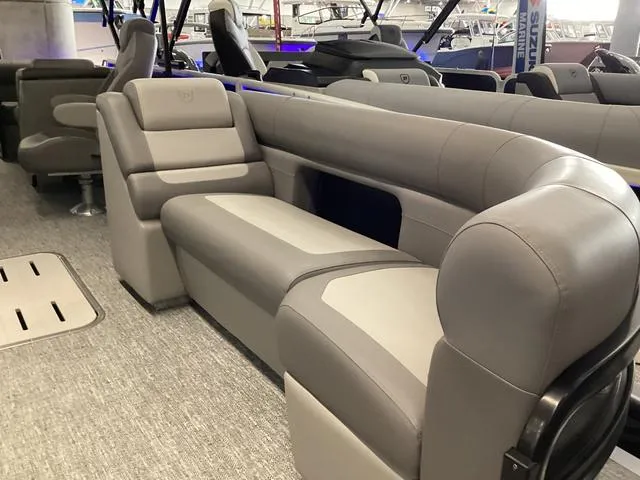 Slide: The Image of Premier 230 SunSation RF 2025 - 8