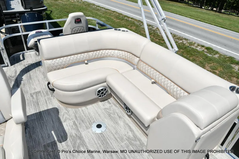 Slide: The Image of Luxurious seating on 2025 Ranger 223FC boat with 200HP Mercury 4 Stroke engine. - 27