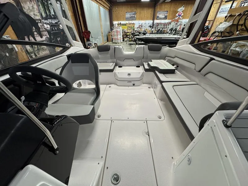 Slide: The Image of Yamaha AR190 2025 - 6