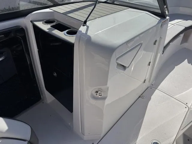 Slide: The Image of Yamaha AR250 2025 - 14