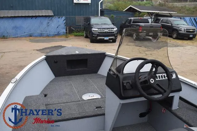 Slide: The Image of Lund 1600 Fury SS 2025 - 11