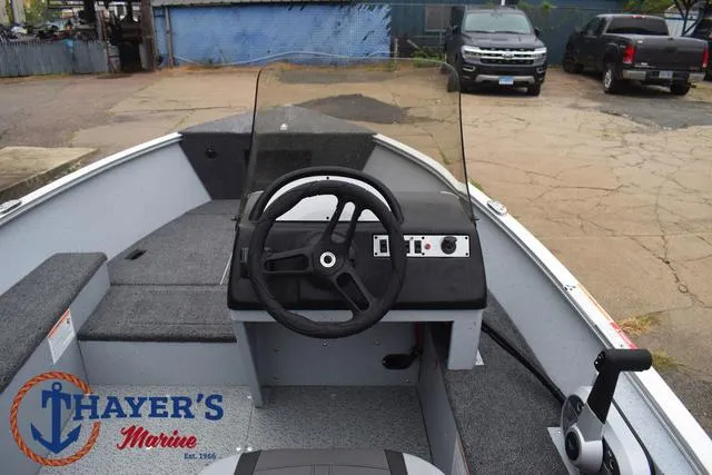 Slide: The Image of Lund 1600 Fury SS 2025 - 19