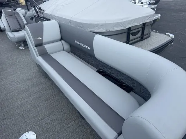 Slide: The Image of Bennington S Quad Bench 24 SSR Tritoon 2025 - 8