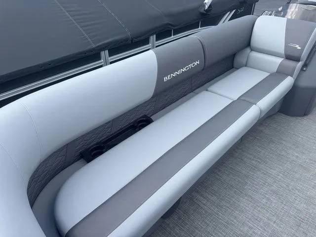 Slide: The Image of Bennington S Quad Bench 24 SSR Tritoon 2025 - 6