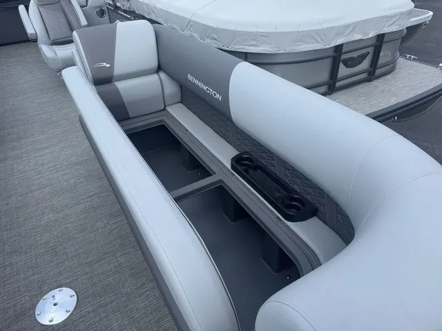 Slide: The Image of Bennington S Quad Bench 24 SSR Tritoon 2025 - 9