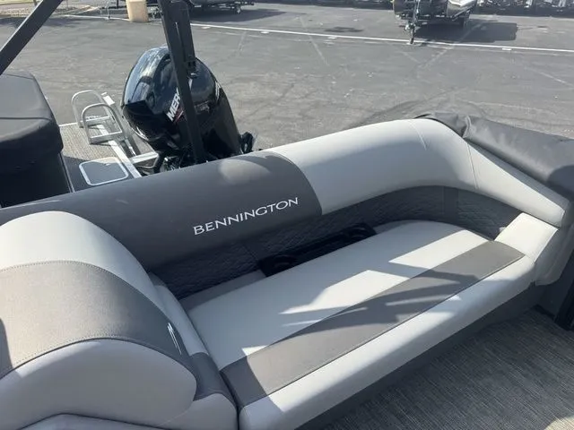 Slide: The Image of Bennington S Quad Bench 24 SSR Tritoon 2025 - 15