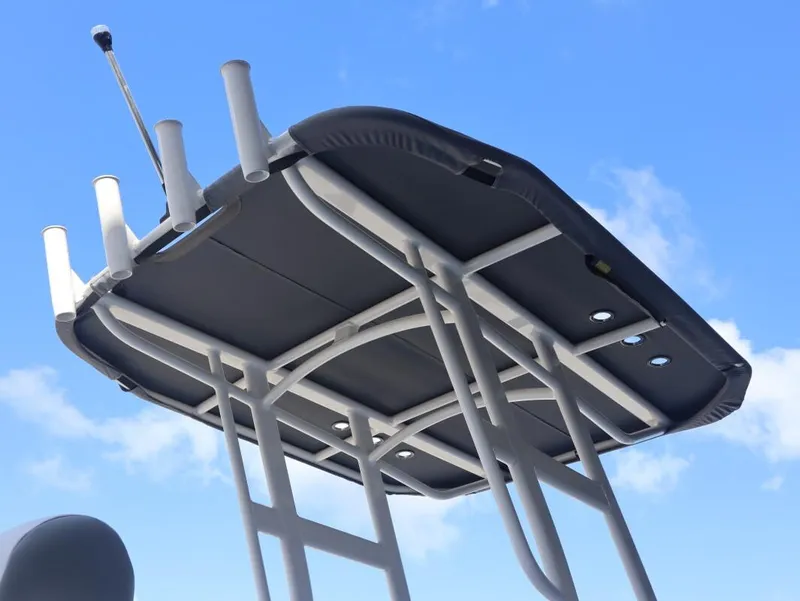 Slide: The Image of Yamaha 195 FSH Sport 2025 - 15