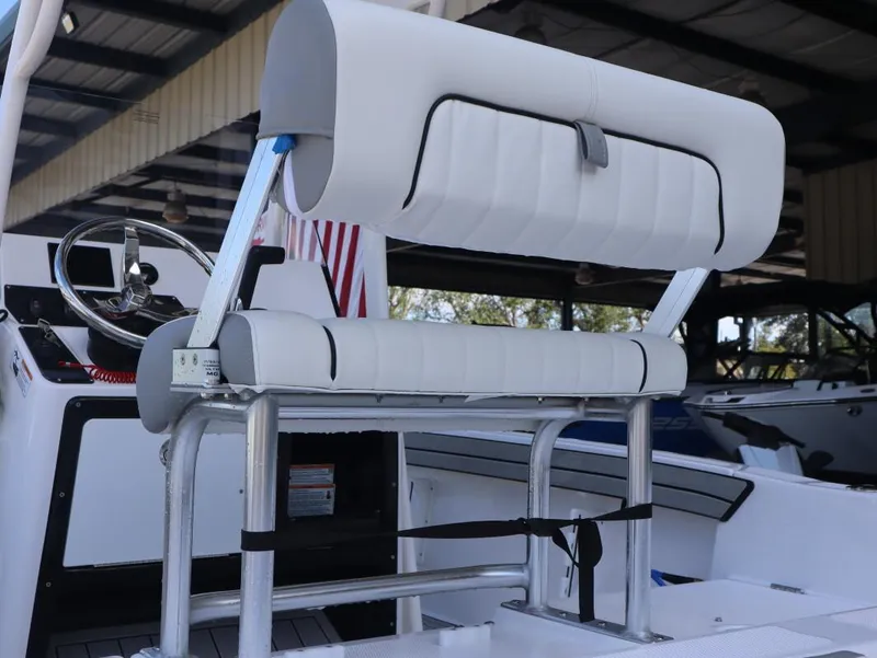 Slide: The Image of Yamaha 195 FSH Sport 2025 - 19