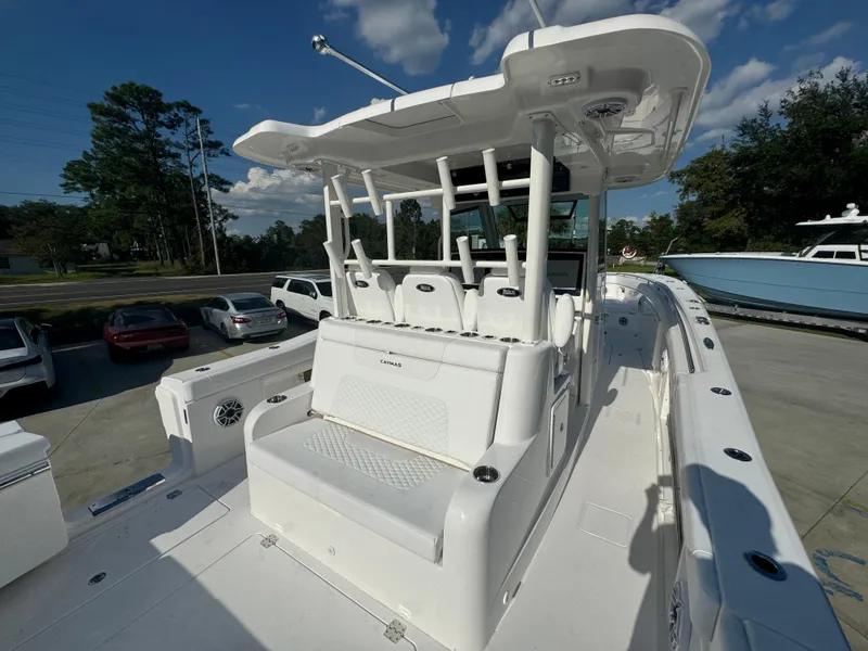 Slide: The Image of 2025 Caymas 401 CC boat with spacious seating and modern design. - 38