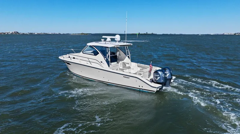 Slide: The Image of Pursuit OS 355 Offshore 2018 - 17