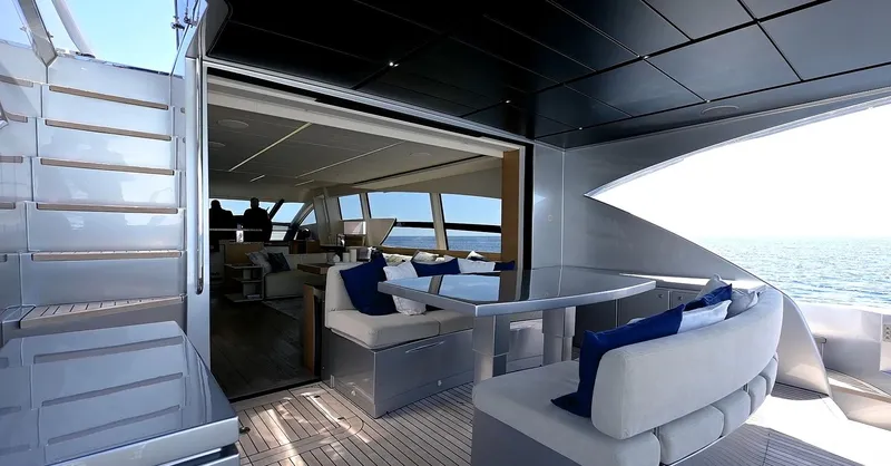 Slide: The Image of Pershing 92 2015 - 3