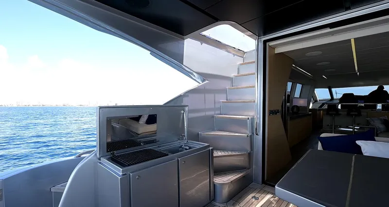 Slide: The Image of Pershing 92 2015 - 5