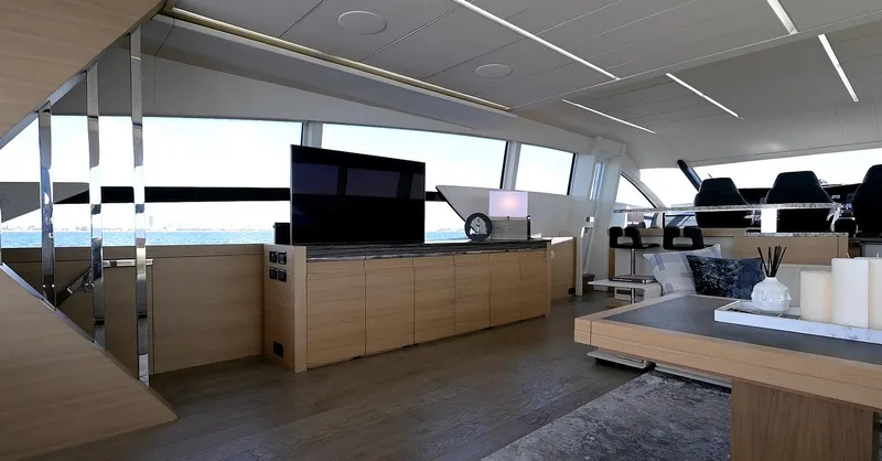 Slide: The Image of Pershing 92 2015 - 7