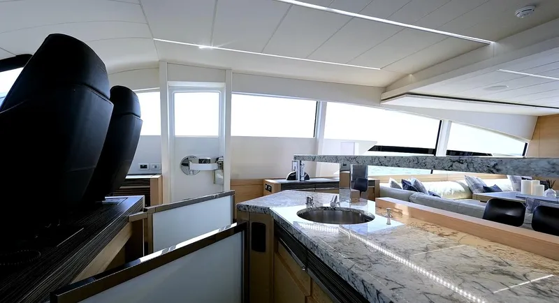 Slide: The Image of Pershing 92 2015 - 8