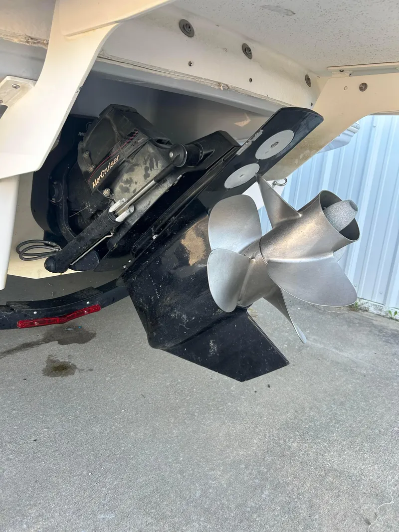 Slide: The Image of Chaparral 23 SSi 2022 - 4