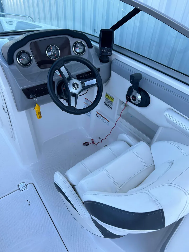 Slide: The Image of Chaparral 23 SSi 2022 - 9