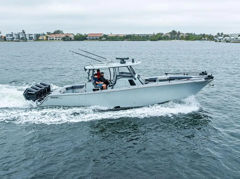 The Image of 2020 Front Runner 39 CC boat cruising on open water. - 0