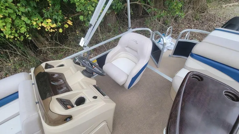 Slide: The Image of Bennington 20 SL 2012 - 13