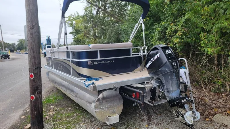 Slide: The Image of Bennington 20 SL 2012 - 15