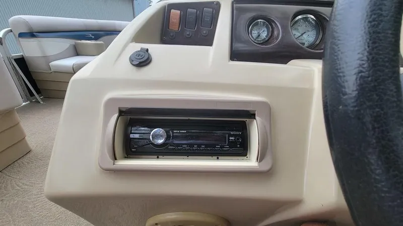 Slide: The Image of Bennington 20 SL 2012 - 16